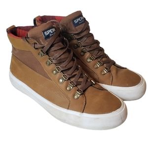 Sperry Hi-top Sneakers
